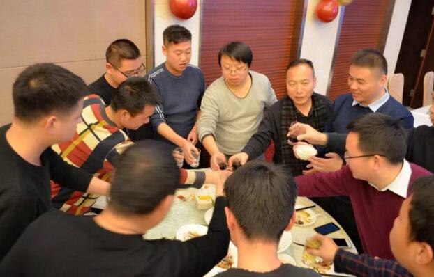 以客戶為中心 高質量發(fā)展|2020西馳年會圓滿落幕(圖9) 以客戶為中心 高質量發(fā)展|2020西馳年會圓滿落幕(圖9)