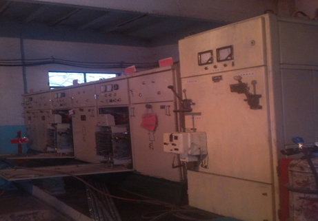 改造前現場圖 高壓軟起在水泵上的應用-窯街煤電集團1850水泵房(圖1)