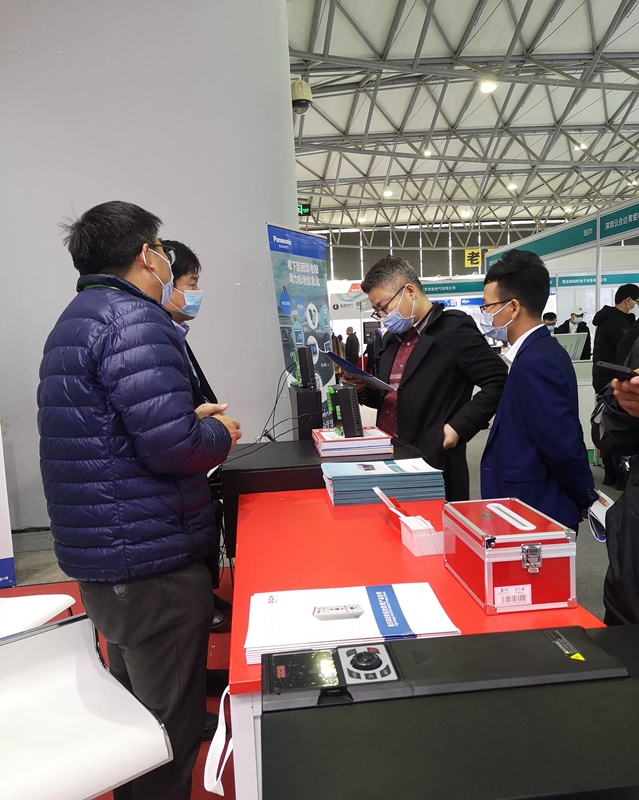 馳騁EP電力展|西馳電氣備受關(guān)注(圖9) 馳騁EP電力展|西馳電氣備受關(guān)注(圖9)