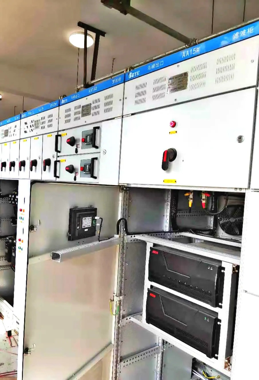 高速公路應(yīng)用—軟起動器/APF有源電力濾波器(圖3) 高速公路應(yīng)用—軟起動器/APF有源電力濾波器(圖3)