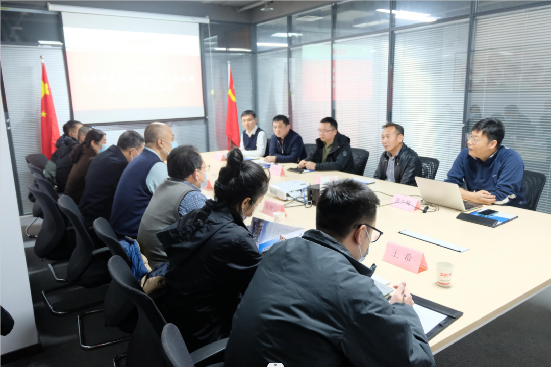 陜西省總商會副會長、西安華歐精密機械有限公司董事長樊延都一行來西馳參觀交流(圖1) 陜西省總商會副會長、西安華歐精密機械有限公司董事長樊延都一行來西馳參觀交流(圖1)